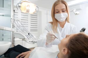 Dentist in Moston